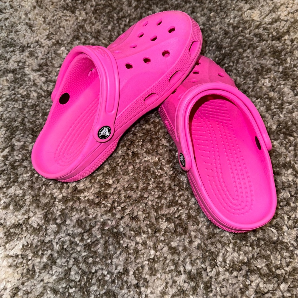 Pink crocs